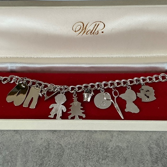 Wells Vintage 1970’s Sterling Silver Double Link Charm Bracelet With 10 Charms - Picture 5 of 14
